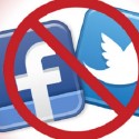منع استخدام مواقع التواصل الاجتماعي