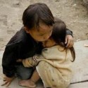 صورة مؤلمة لطفلين من بورما