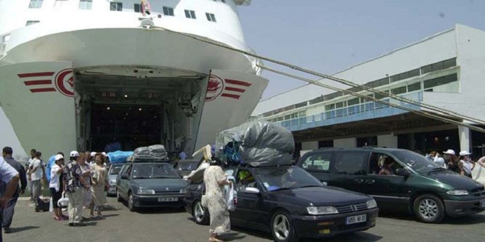 التونسييون بالخارج