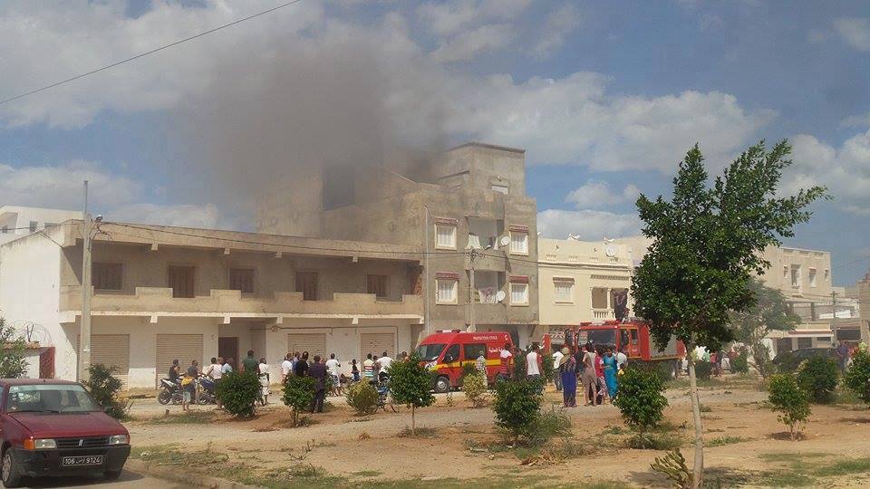 المشوي يتسبب في اشتعال النيران في احد المنازل والحماية المدن