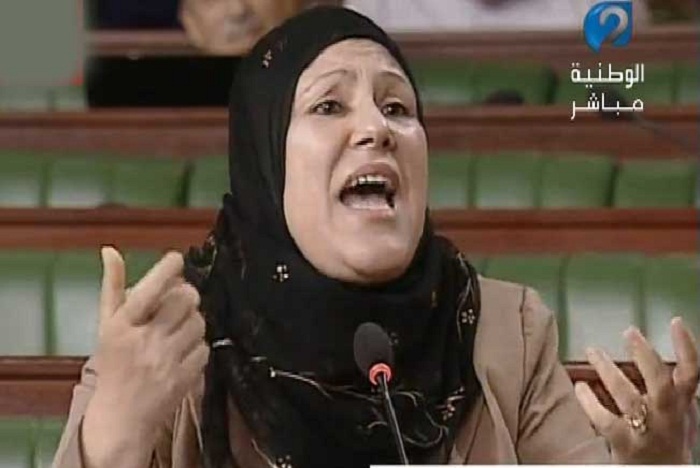 سنية بن تومية