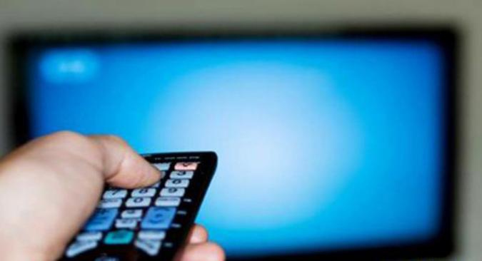 مغربي يتفاجأ بزوجته الميتة على التليفزيون بعد عامين من دفنها