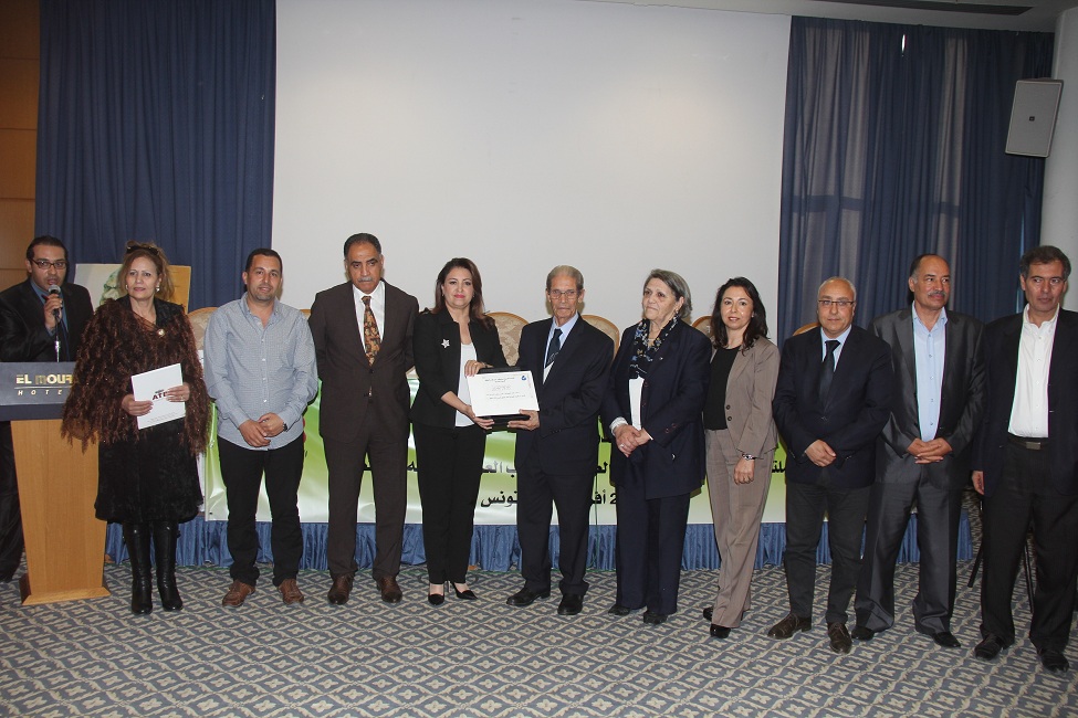 وزيرة الثقافة والمحافظة على التراث تشرف على حفل توزيع الجائزة العربية لأدب الطفل