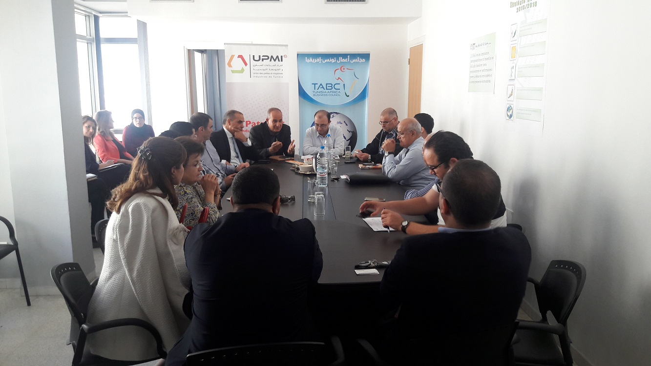 "مجلس أعمال تونس أفريقيا" يجتمع ببعض رجال الأعمال بصفاقس