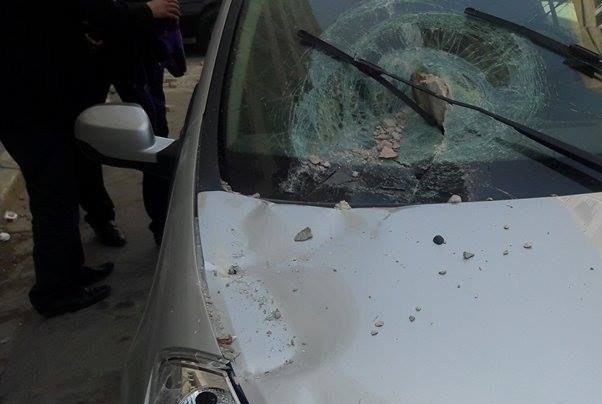 سيارة مهشمة