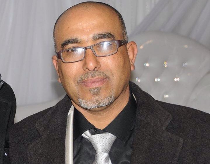 عماد الغانمي اهين من طرف أمن صفاقس : وفاة الأستاذ بعد أن أضرم النار في جسده