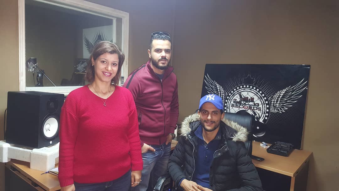 بعد عودتها من المشاركة في ذي فويس بامريكا : الفنانة حنان عبيد في دويتو مع مغني الراب "الجنرال"