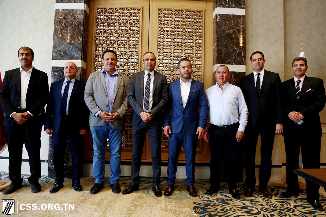 النادي الصفاقسي يوقع اتفاقية المشاركة في البطولة العربية 