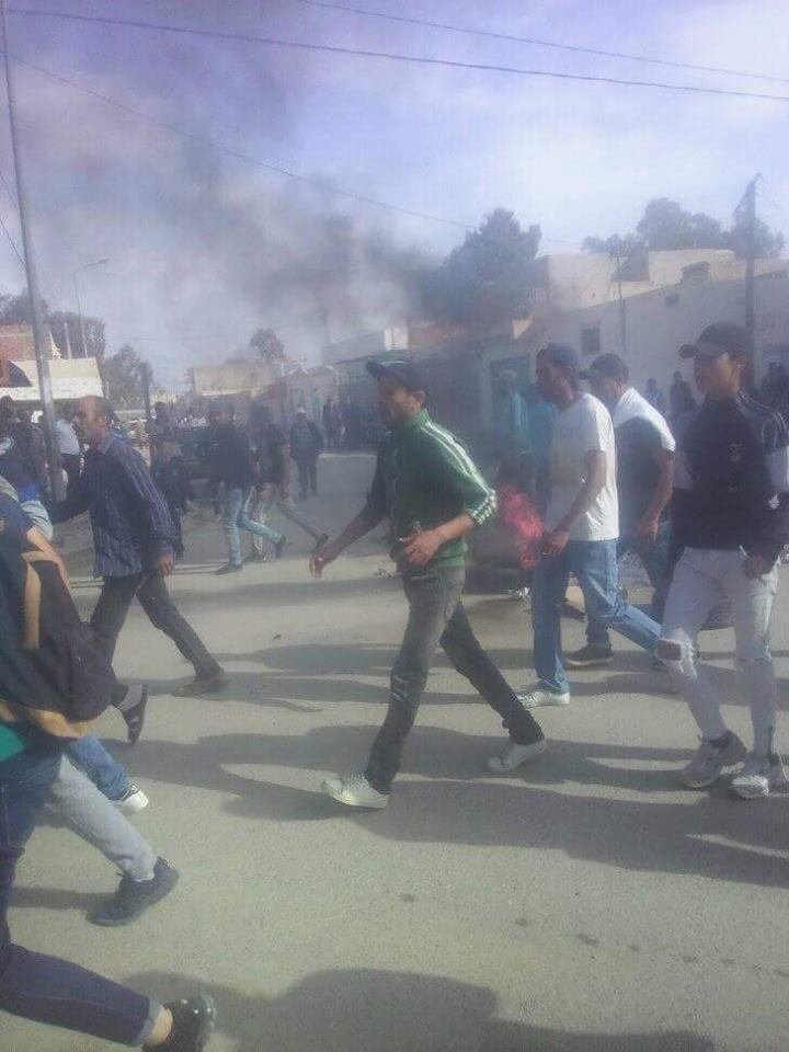 مواجهات بين الاهالي وقوات الامن بجلمة