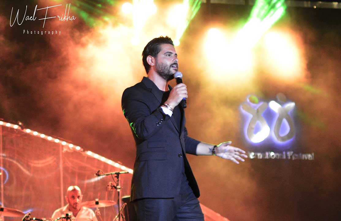 اقبال الجماهيري لحفل الفنان السوري ناصيف زيتون .. نجاح جديد يضاف الى هيئة مهرجان صفاقس الدولي