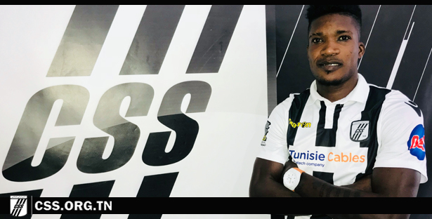 المهاجم الايفواري كواكو فابريس ايليزي المعروف بـ "مانوتشو"