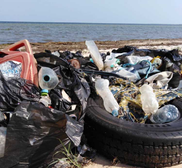 صفاقس - البلاستيك - التلوث