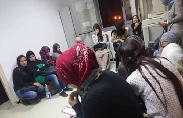 طلبة-اعتصام- السكن الجامعي