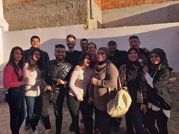 شباب متطوع يطلقون مبادرة لمساعدة المحتاجين