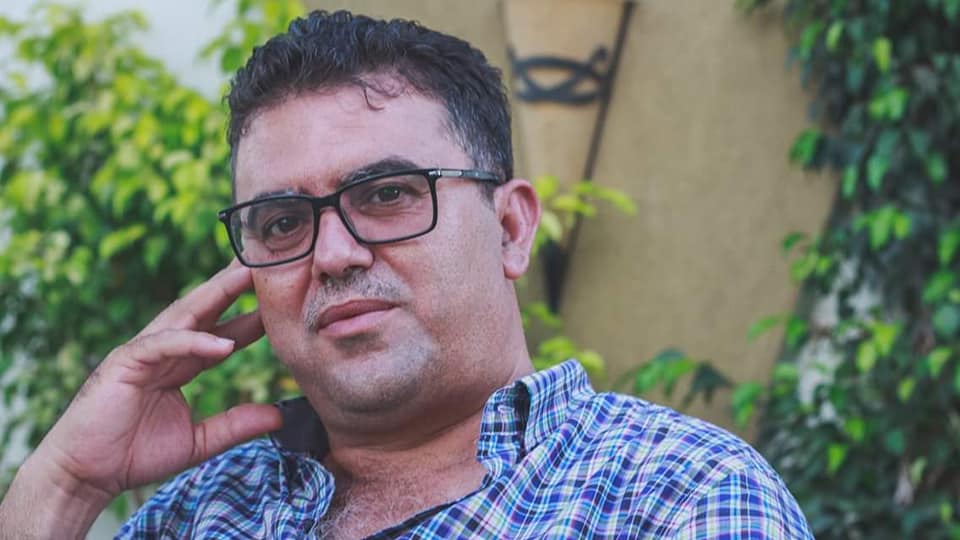 صفاقس : أستاذ الفيزياء .. فاخر الزواري