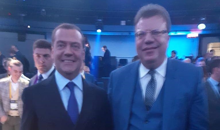 موسكو: شركة تلنات تفتتح فرع لها بروسيا ومحمد فريخة يلتقى بالوزير الاول الروسي ديمتري ميدفيديف