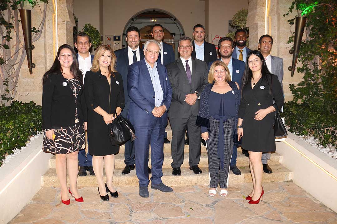 السفير الأمريكي يزور صفاقس ويلتقي بغرفة التّجارة التّونسيّة الأمريكيّة في الجهة