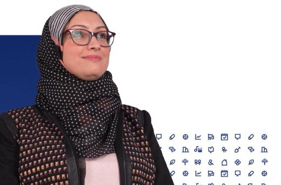 ابتسام عطية الله مستشارة في بلدية صفاقس