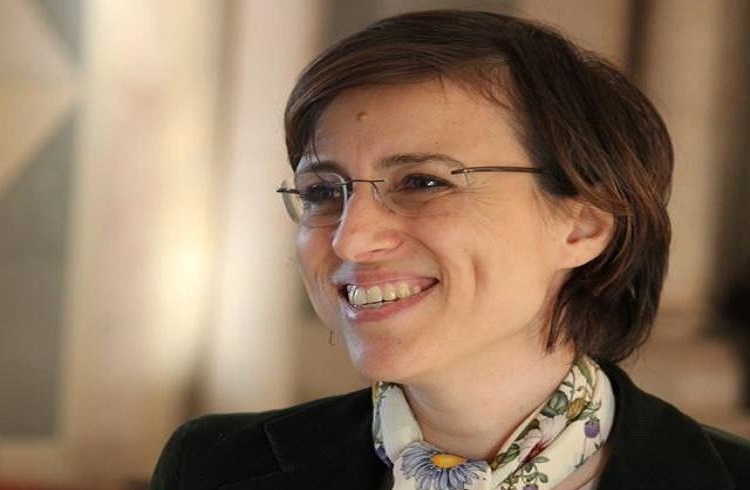 وزيرة لدى رئيس الحكومة المكلفة بالعلاقة مع البرلمان لبنى الجريبي