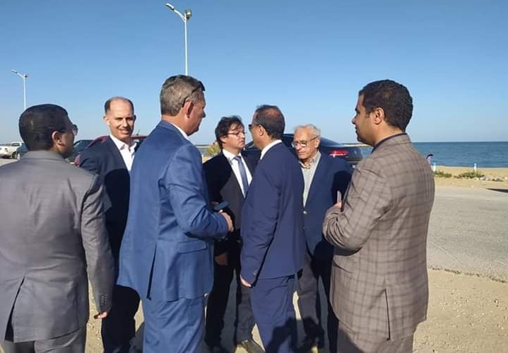 شاطئ الكازينو : والي صفاقس يزور المكان واشغال تهيئة الفسحة الشاطئية تنطلق غداً 