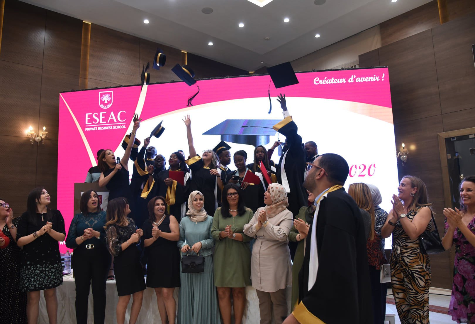 ESEAC Sfax célèbre la fin de l'année Universitaire 2019 - 2020