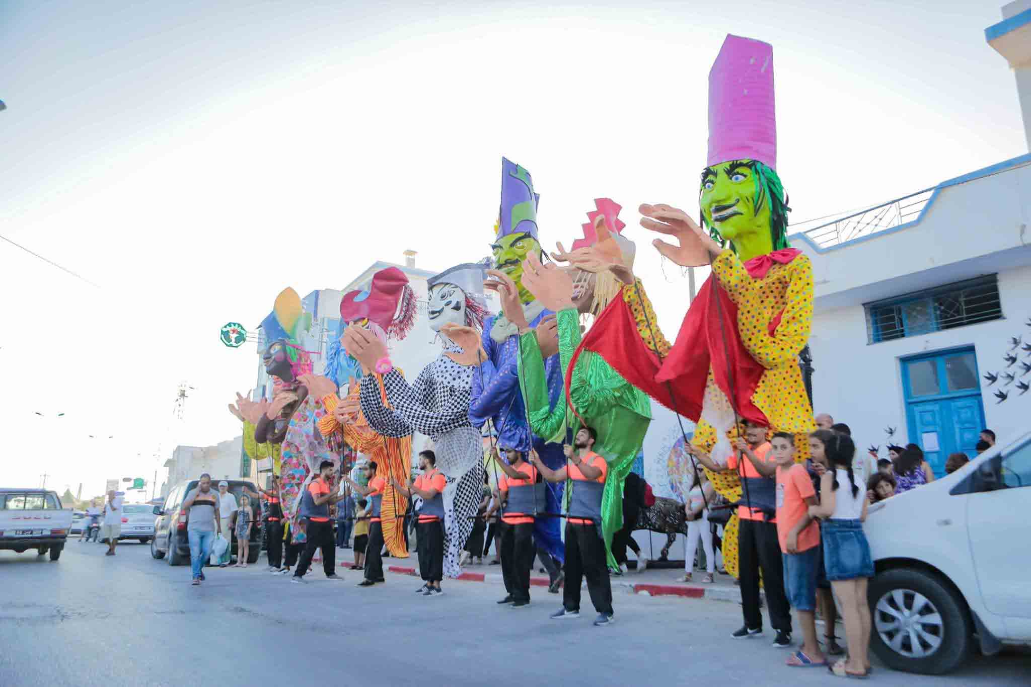 صفاقس : افتتاح الدورة 33 للمهرجان الدولي للفنون التشكيلية بالمحرس