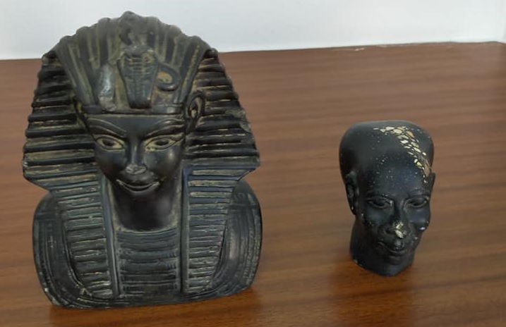 قطع أثرية فرعونية