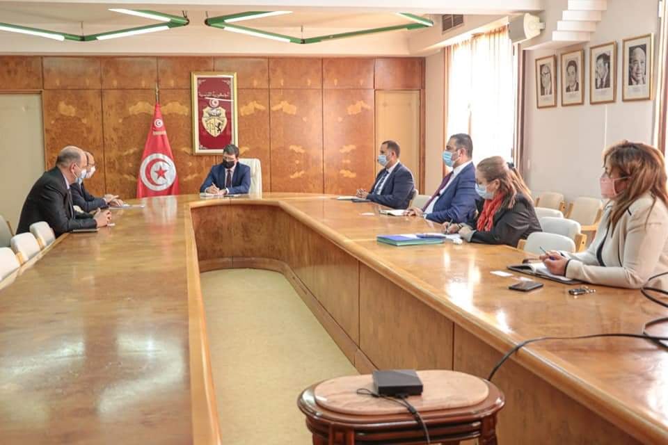 وزارة النقل : جلسة عمل حول انفتاح تونس على الاسواق الافريقية الواعدة ودور قطاع النقل واللوجستيك