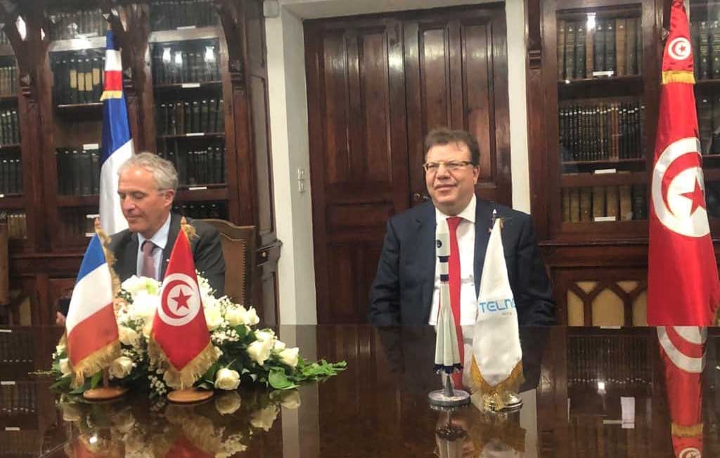 محمد فريخة مدير عام مجمع تلنات وفليب غوتياي رئيس شركة "هيماريا".