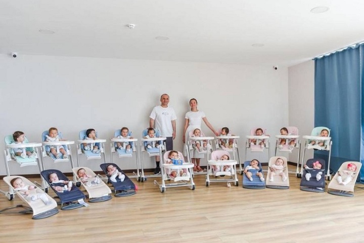 امرأة - روسية - أطفال