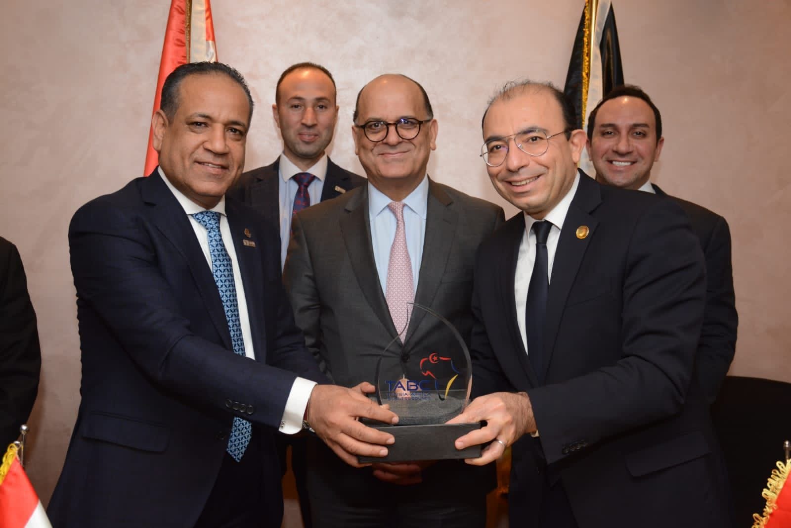 توقيع بروتوكول تعاون مشترك بين مجتمع الأعمال المصري والتونسي لخدمة القارة