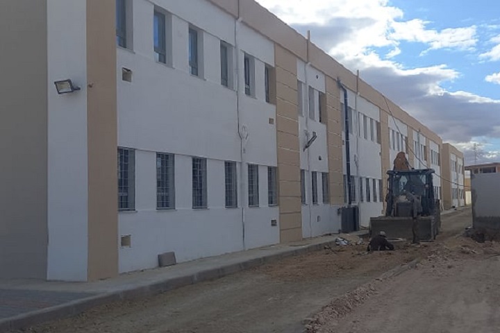 المدرسة الاعدادية النموذجية - حي الانس