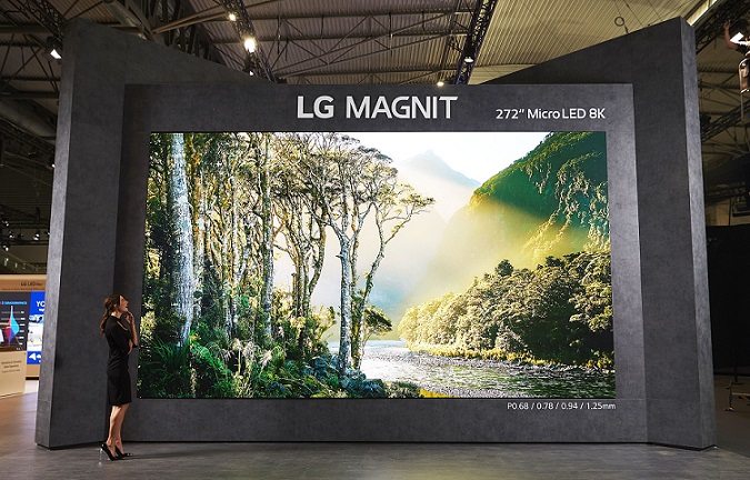 LG présente ses dernières solutions d'affichage sous le thème « Life, Be Bloomed » au salon ISE 2023 
