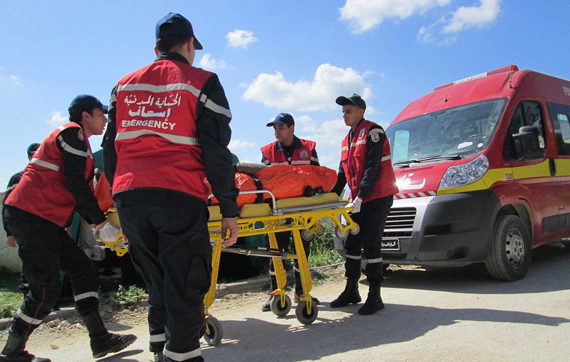 سيارة إسعاف حماية مدنية حادث مرور