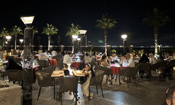 Mövenpick Hôtel du Lac Tunis célèbre la rentrée avec son élégante soirée « Summer Farewell 2026 »